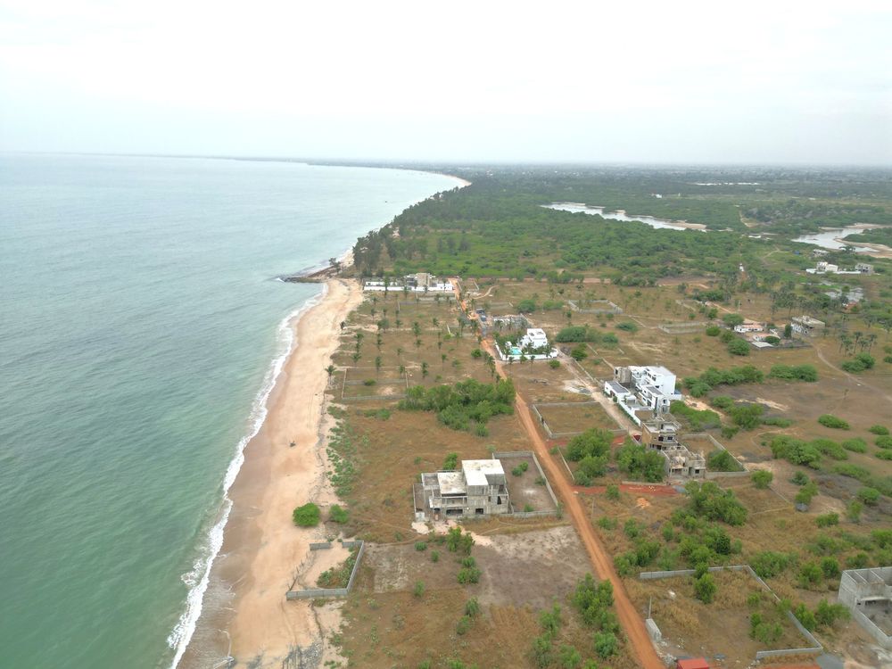 "Blue VIP"-Terrain de 225m2 cumulable a 250 m de la plage