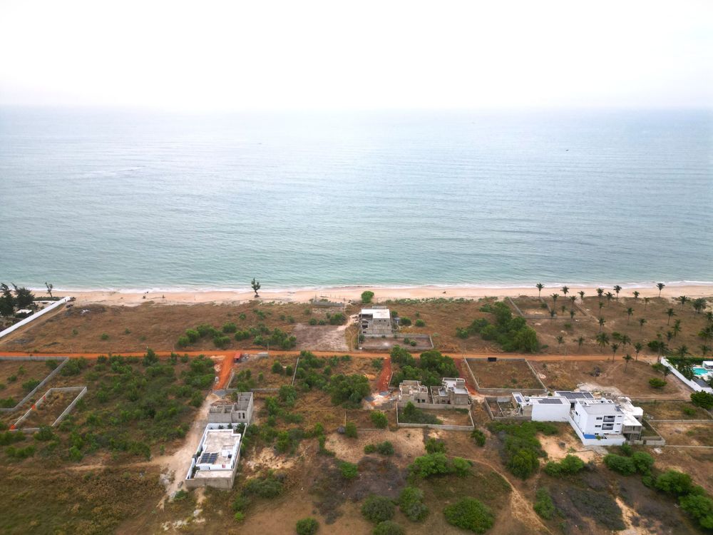 "Blue VIP"-Terrain de 225m2 cumulable a 250 m de la plage - Image 1