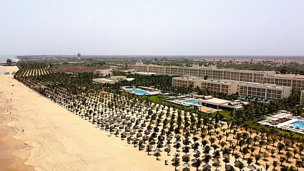  "Jaune Lagune"- Terrain de 300m2 a 300 m de la plage
