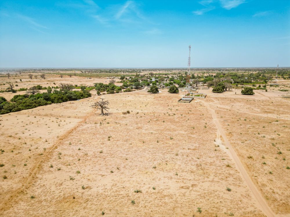 Terrain de 300 m2  – 5 km de la plage  - Image 3