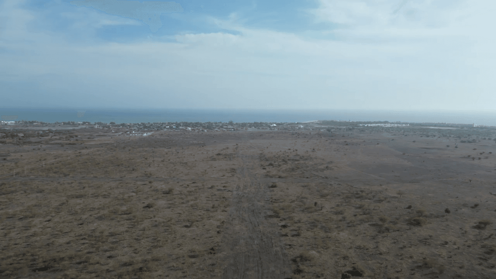 "Rose City Extension" - Terrain de 300m2 1500m de la mer